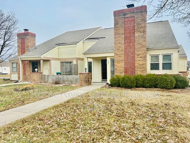 property at 503 SW Hoke Ln