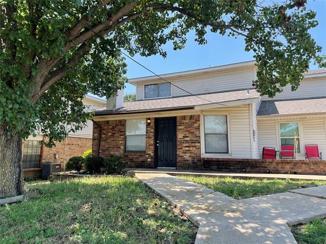 2418 W Northgate Dr in Irving, TX - Foto de edificio