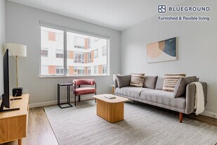 50 Rogers St in Cambridge, MA - Building Photo