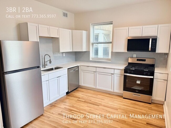 6134 S Vernon Ave in Chicago, IL - Building Photo - Building Photo