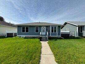3720 1st Ave N in Great Falls, MT - Building Photo