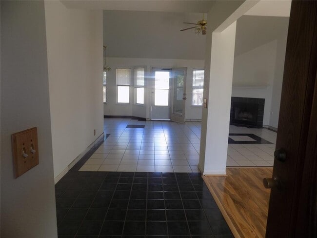 209 Crystal Knoll Blvd in Georgetown, TX - Building Photo - Building Photo