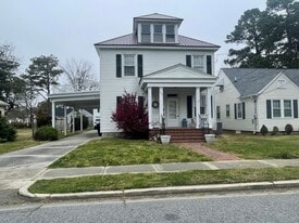 805 Raleigh St in Elizabeth City, NC - Building Photo