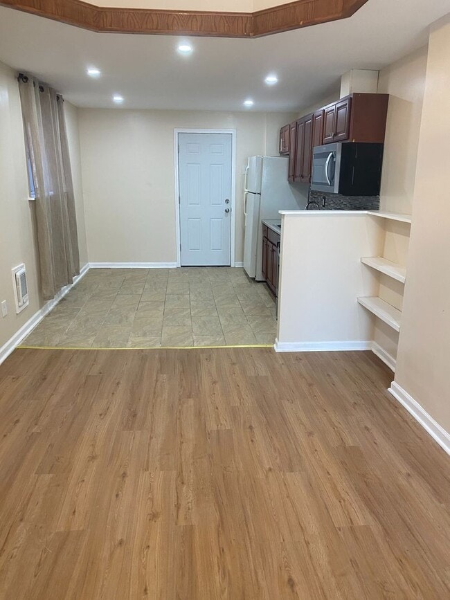 1632 W Passyunk Ave in Philadelphia, PA - Building Photo - Building Photo