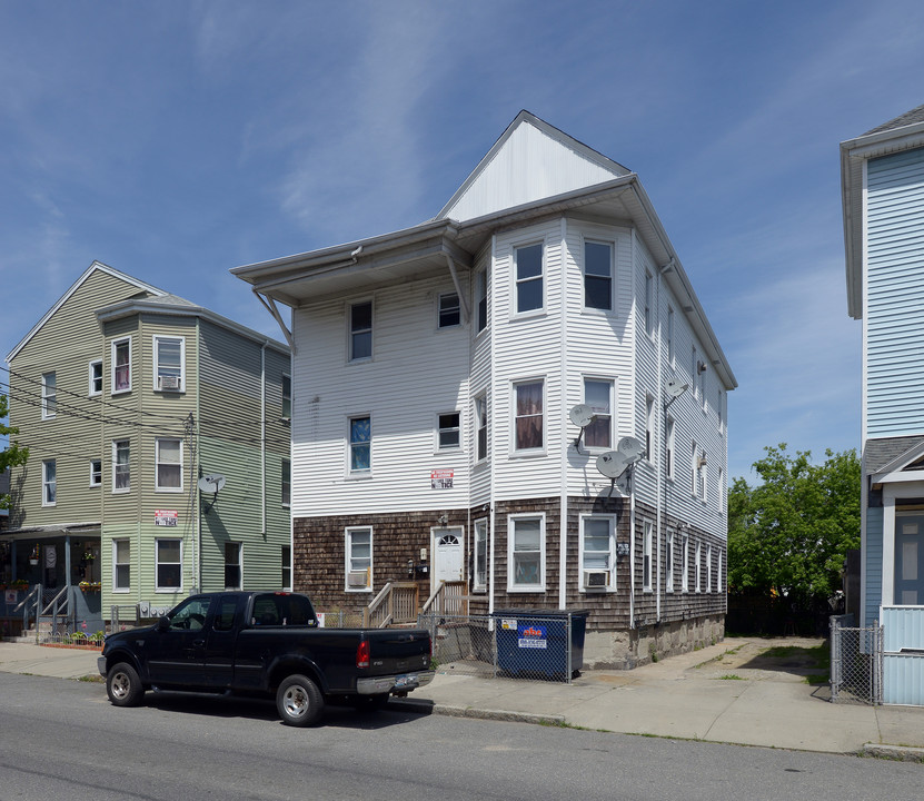 326 N Front St in New Bedford, MA - Building Photo