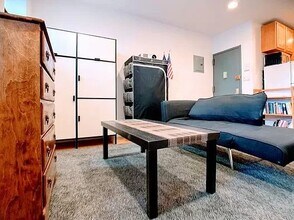1415 Second Ave in New York, NY - Building Photo - Building Photo
