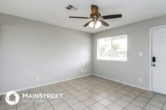 774 E Carla Vista Dr in Chandler, AZ - Foto de edificio - Building Photo