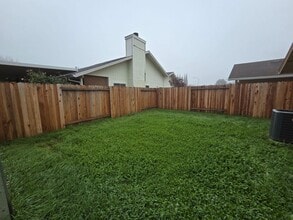 8249 Judette Ave in Sacramento, CA - Building Photo - Building Photo