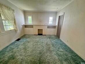 1805 40th St in Rock Island, IL - Building Photo - Building Photo