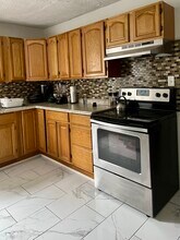 223 E Mountain Rd, Unit Suite 4 in Scranton, PA - Building Photo - Building Photo