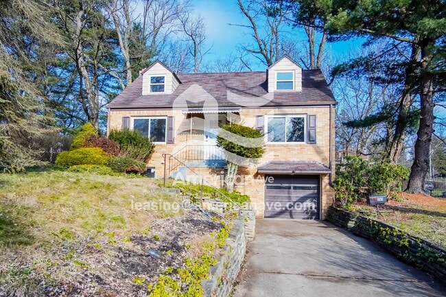 237 Horning Rd in Bethel Park, PA - Building Photo - Building Photo