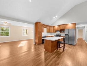 5660 Mercedes Dr in Cumming, GA - Building Photo - Building Photo