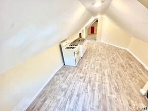 129-131 Highland Ave in Waterbury, CT - Building Photo - Building Photo