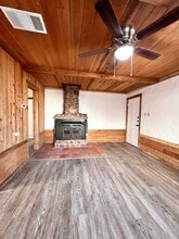 525 Lytle St in Kerrville, TX - Building Photo - Building Photo