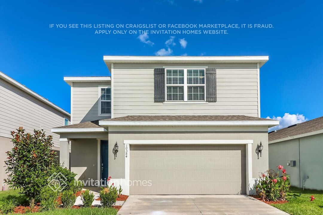 10384 Hawks Landing Dr in Land O Lakes, FL - Building Photo