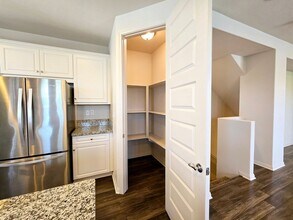 1311 Groveside Way in Fullerton, CA - Building Photo - Building Photo