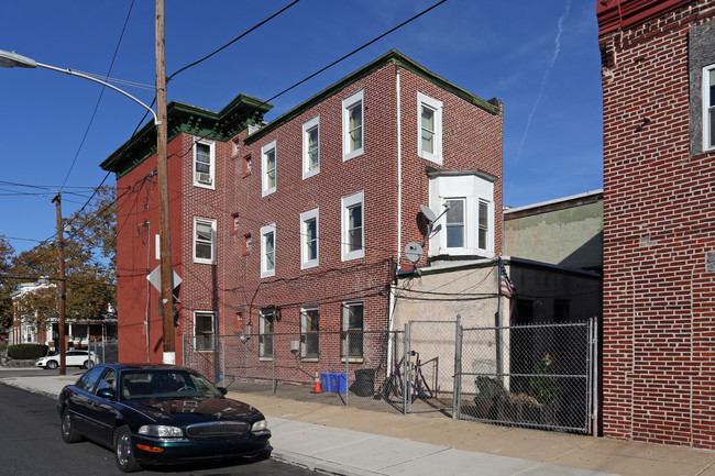 6220 Vine St in Philadelphia, PA - Building Photo - Building Photo