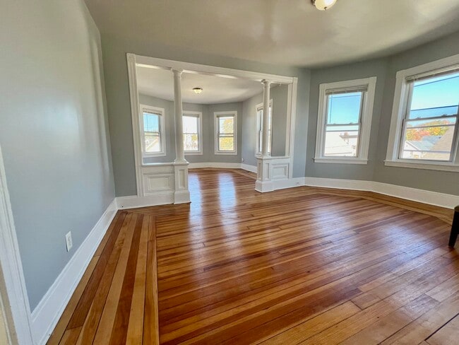 31 Holman St, Unit #3