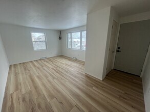 1714 S 15th St in Manitowoc, WI - Building Photo - Building Photo