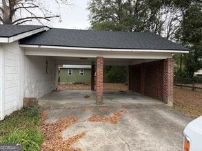 501 W Lane St in Brooklet, GA - Building Photo - Building Photo