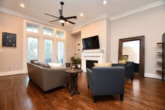 1539 Beall St in Houston, TX - Building Photo - Building Photo