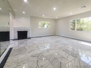 151 W Hillside St in La Habra, CA - Building Photo - Building Photo