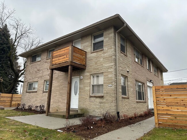 property at 4707 W Wells St