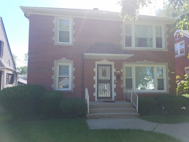 property at 4320 N 64th St