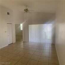 15425 Bellamar Cir in Ft. Myers, FL - Foto de edificio - Building Photo