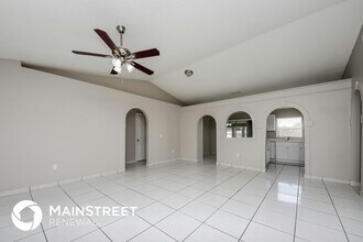106 Alcala Dr in Kissimmee, FL - Foto de edificio - Building Photo