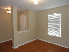 515 Bridgewater Dr in Greenfield, IN - Building Photo - Building Photo