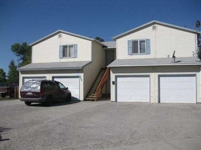 909 Post Cir in Kimberly, ID - Foto de edificio - Building Photo