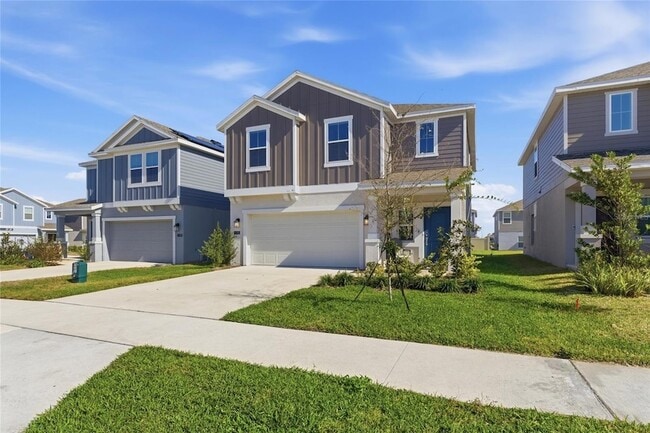 1195 Tyler Lp in Winter Haven, FL - Foto de edificio - Building Photo