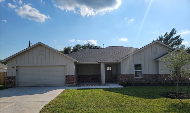 property at 1608 La Delle St