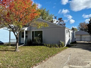 25620 Tecla Ave in Warren, MI - Building Photo - Building Photo