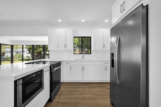 211 S 57th Terrace in Hollywood, FL - Building Photo - Building Photo