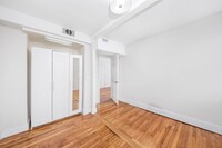 176 K St, Unit 3 in Boston, MA - Building Photo - Building Photo