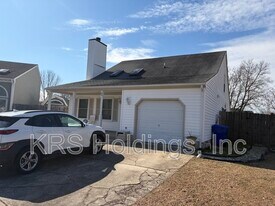 6040 Capital Pl in Virginia Beach, VA - Building Photo