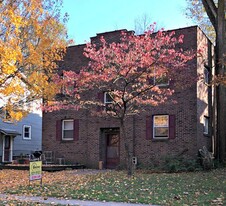 603 W Nevada St, Unit 5 in Urbana, IL - Building Photo