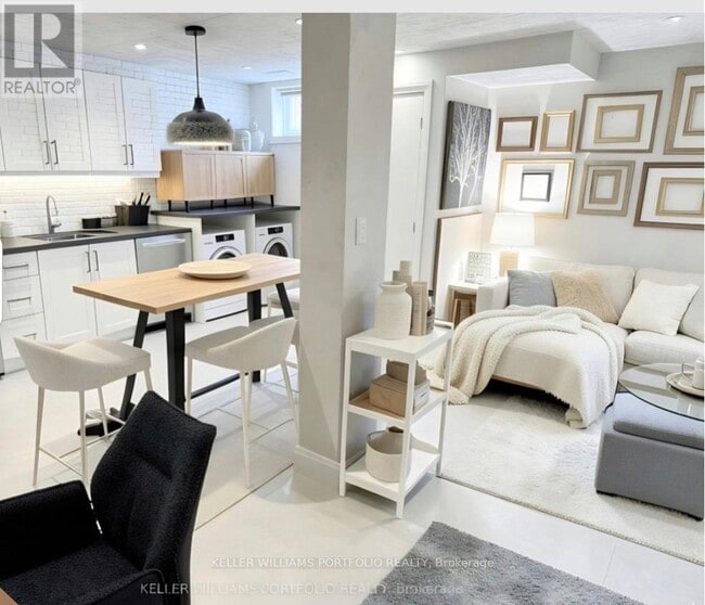 62 Nealon Ave in Toronto, ON - Building Photo - Building Photo