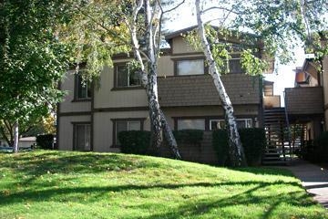 McKinley Garden Apartments in Sacramento, CA - Building Photo