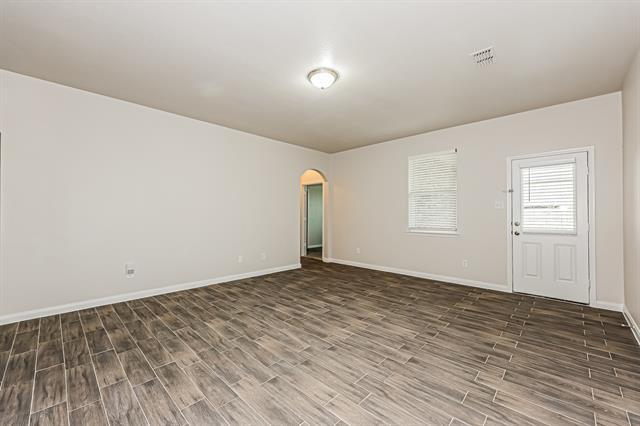 9425 Bald Cypress St in Forney, TX - Building Photo - Building Photo