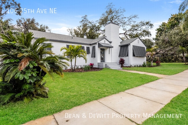 106 25th Ave NE in St. Petersburg, FL - Building Photo - Building Photo