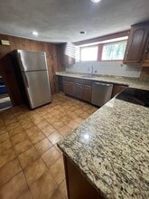 340 Albion St in Wakefield, MA - Building Photo - Building Photo