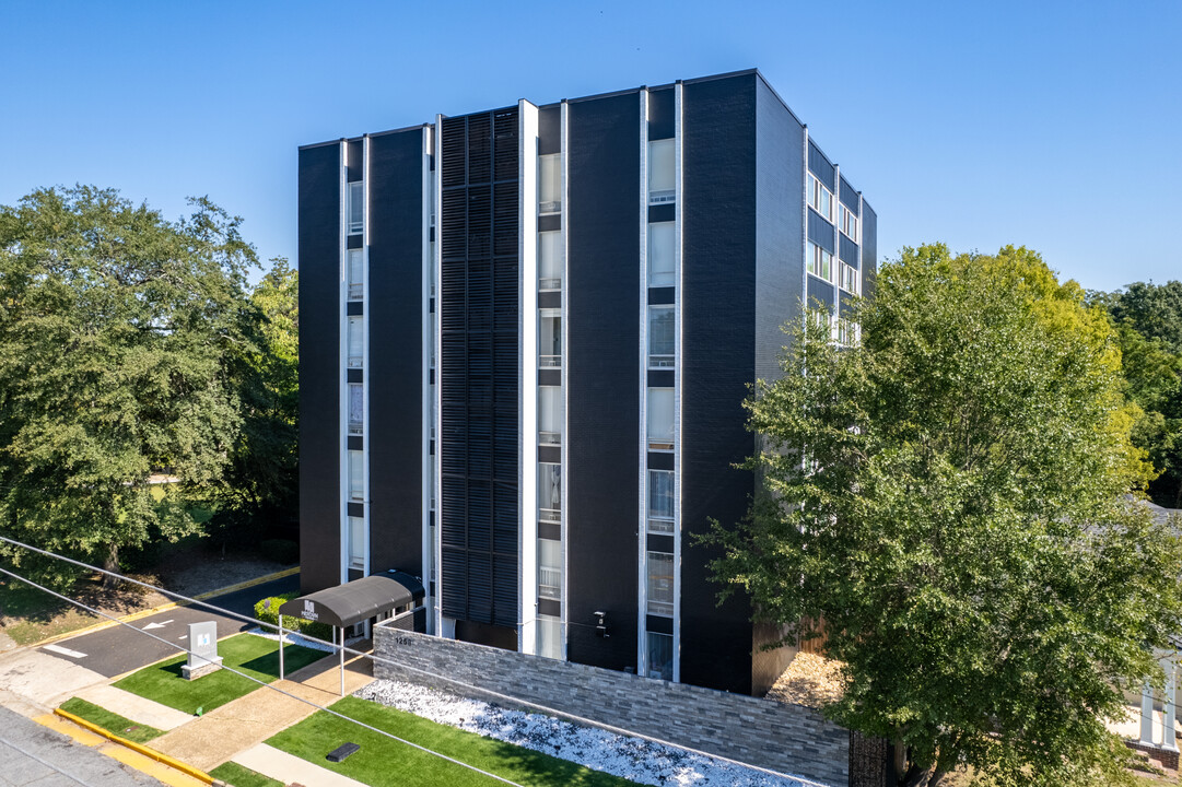 Midtown Towers in Columbus, GA - Building Photo