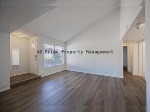 900 S Hacienda Dr in Tempe, AZ - Building Photo - Building Photo