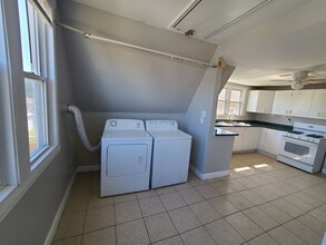 6035 S Karlov Ave in Chicago, IL - Foto de edificio - Building Photo