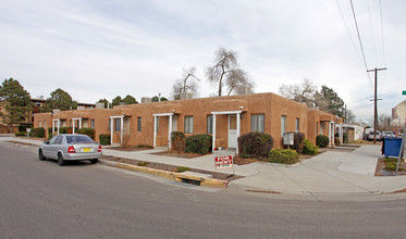 200-208 10th St NW in Albuquerque, NM - Building Photo - Building Photo