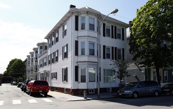 294 Prospect St in Cambridge, MA - Foto de edificio - Building Photo