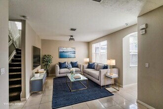 1911 SE 14th Ct in Homestead, FL - Foto de edificio - Building Photo